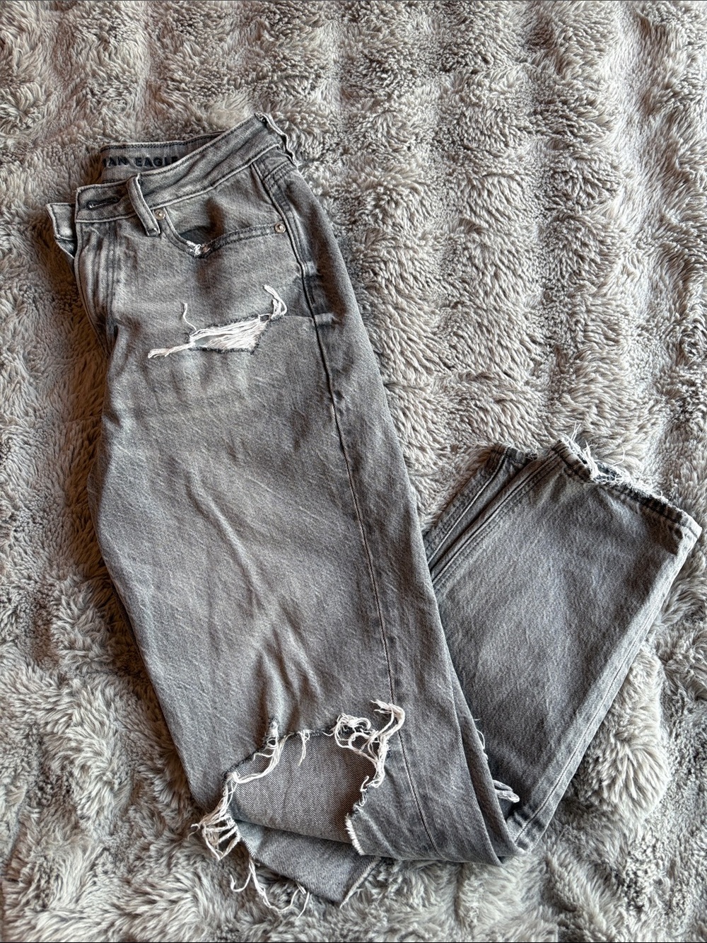 American Eagle Outfitters Grey Distressed Straight Leg Jeans